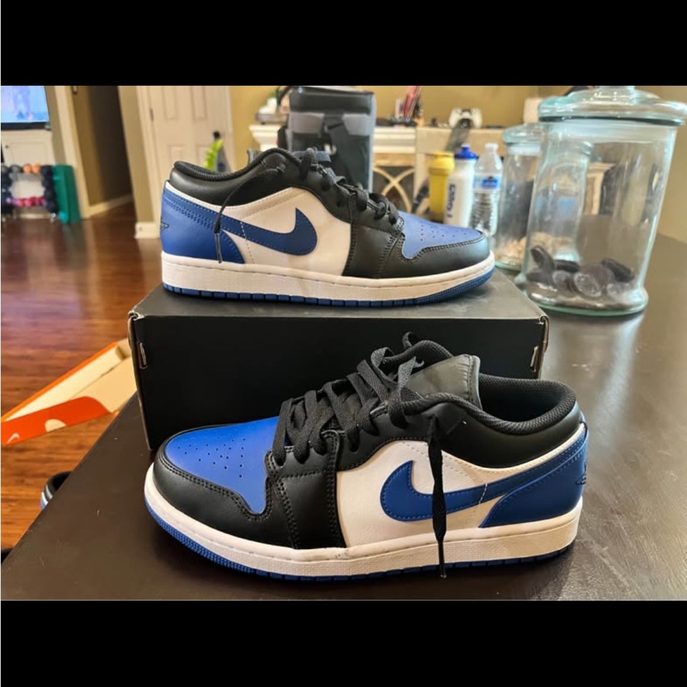 Nike Kids Royal Blue/Black/White Low Top Sneakers